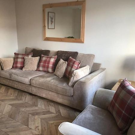 Rowan Place 5 Bedroom Off Street Parking Accommodation Дърам Екстериор снимка